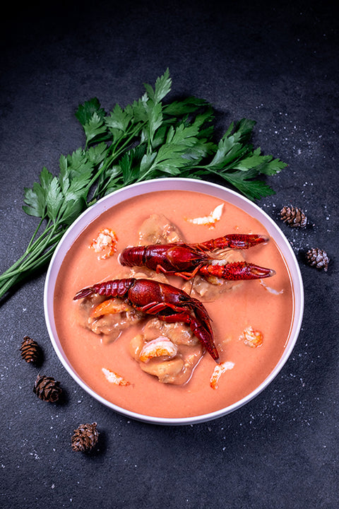 Sauté de Poularde Fermière Sauce Ecrevisses